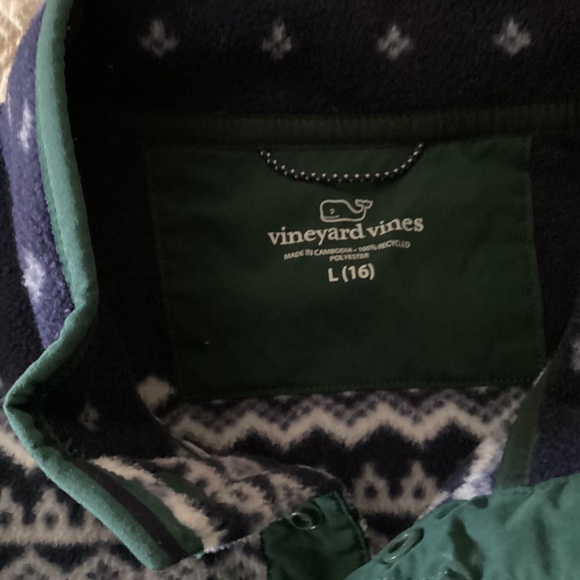 Vineyard vines boys size 16 fleece sweater snowflake theme - Picture 8 of 16